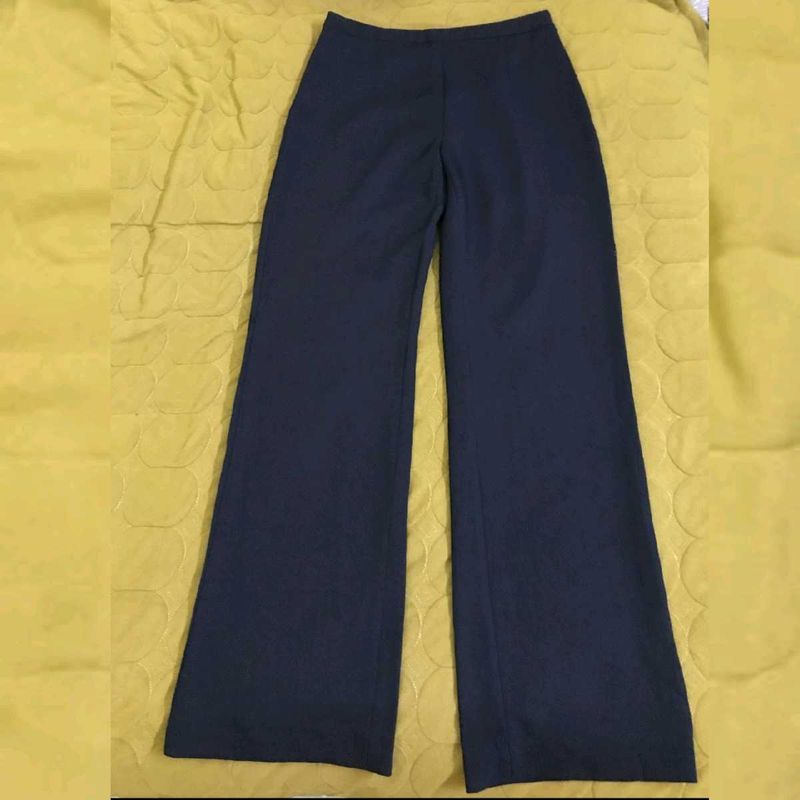 Highrise Black Straight Fit Trousers