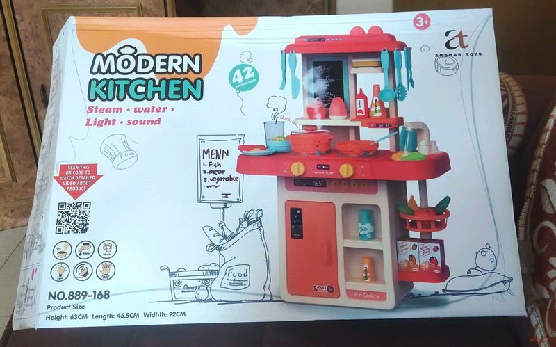 Modern Kitchen Set With Light Steam N Sound Water
