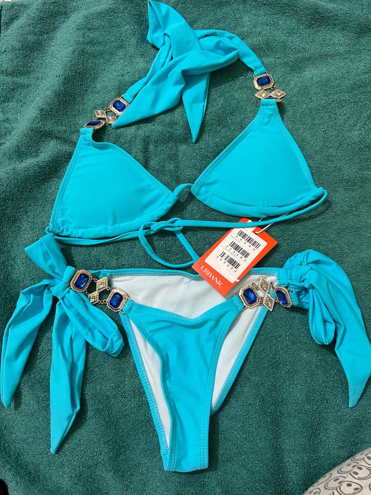 Bikini (Only Bra)