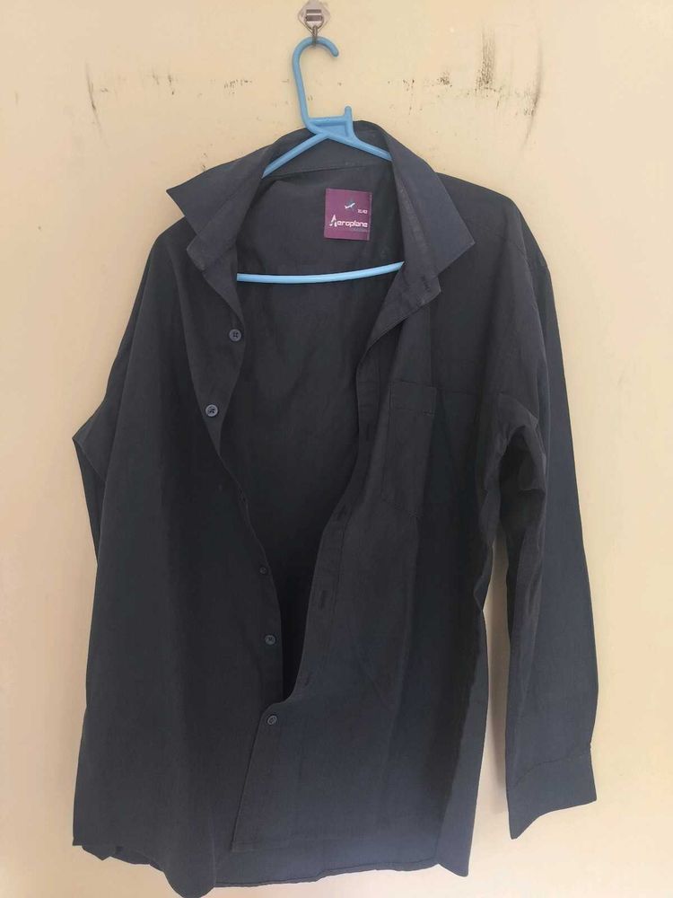 Men&#39;s Casual Shirt