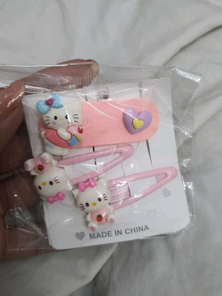 Hello Kitty Clips + Pjs
