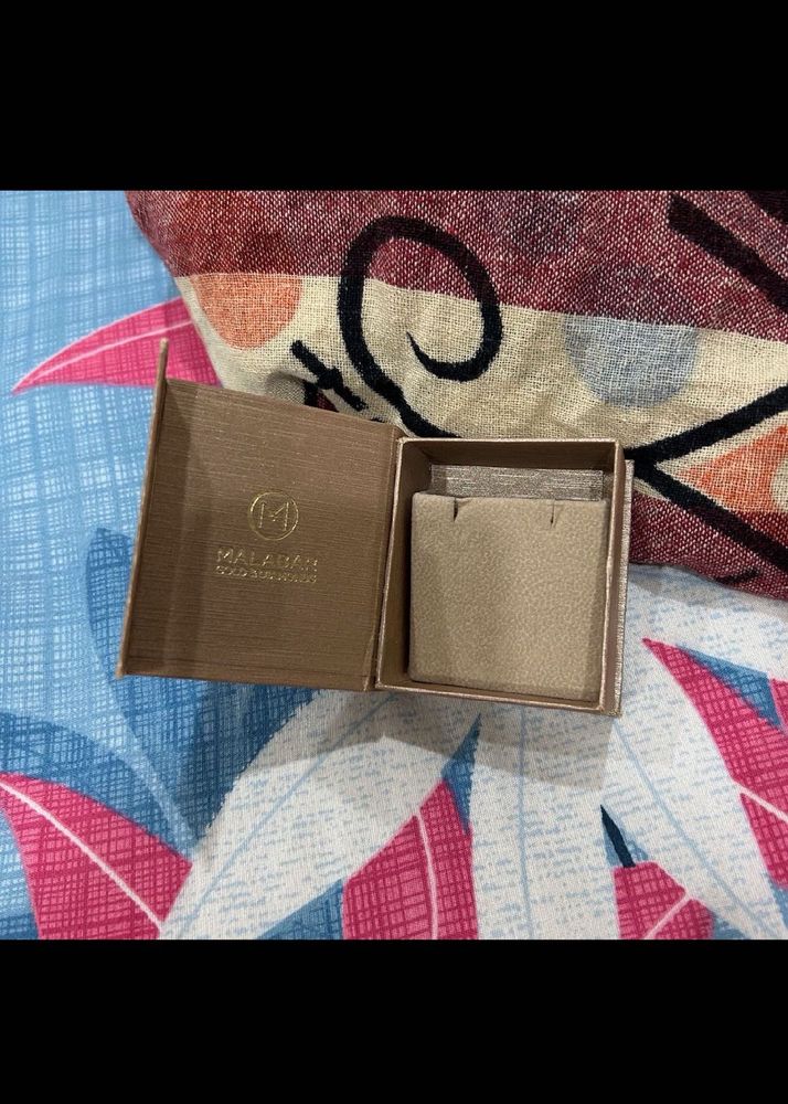 Combo Of Malabar Earrings Box And 2 Potli