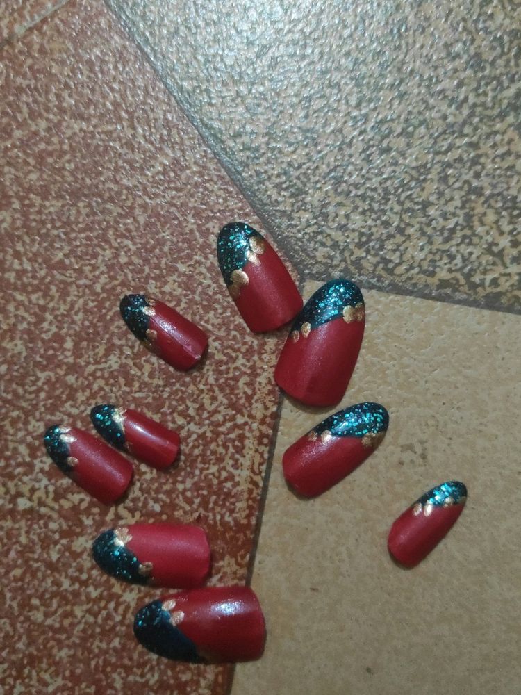 Artificial Nales
