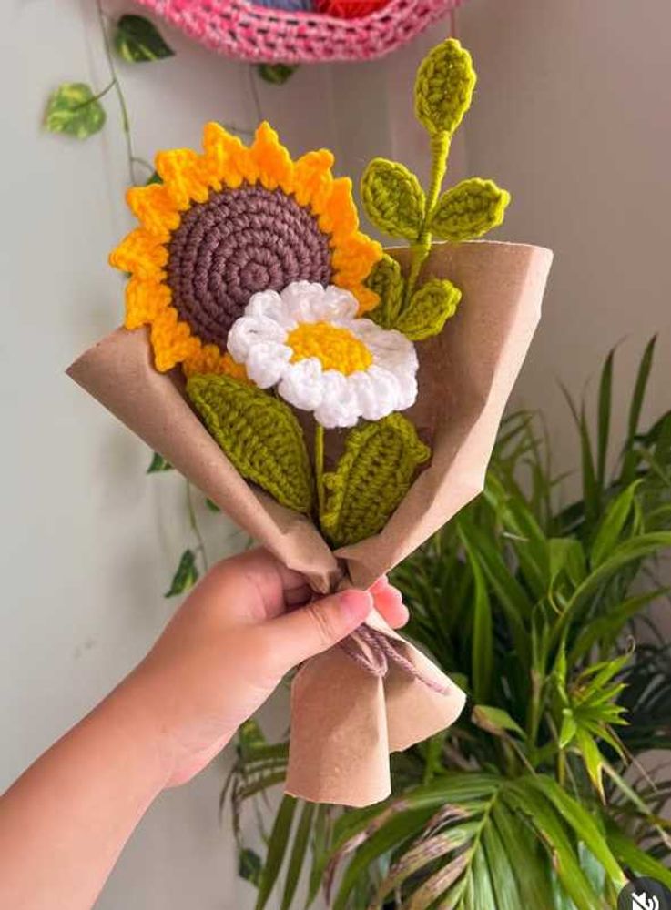 Crochet Sunflower And Daisy flower Bouquet 💐🌻