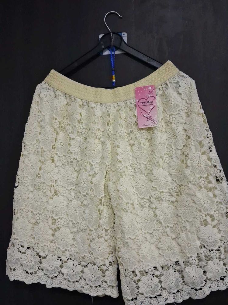 Crosio Stretchable Shorts