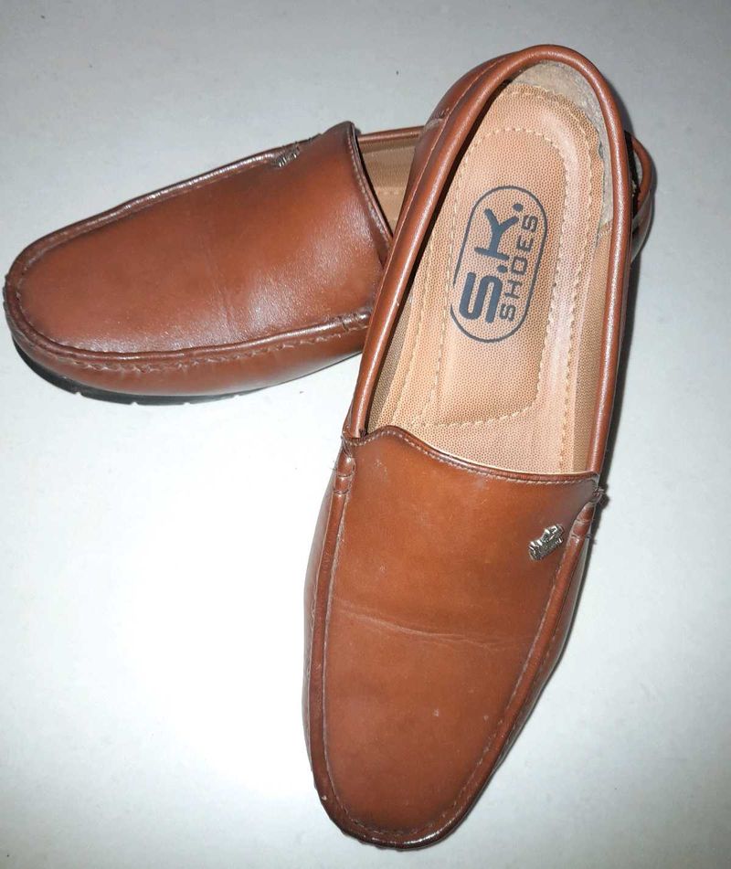 Brown Leather Loafers - Classic Style