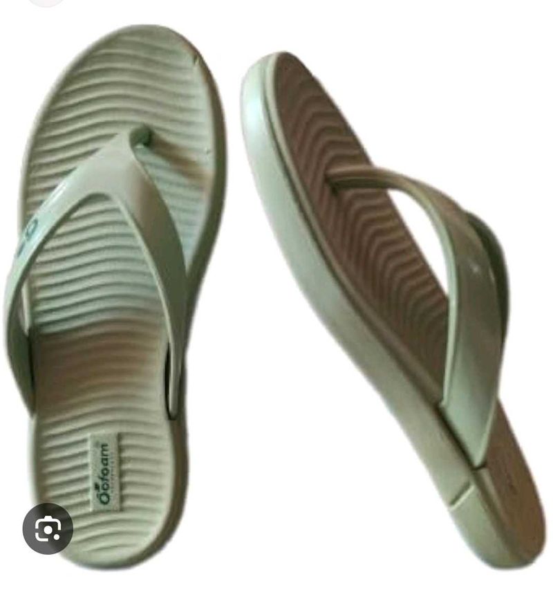 Oofos Ooriginal Sandal Size 5 Women&#39;s