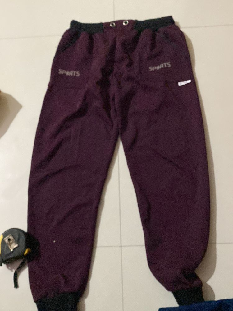 Beautiful  Pants with no damage