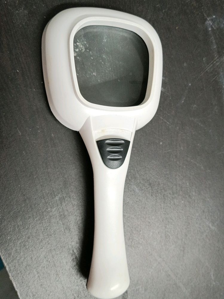 LED Magnifying Glass