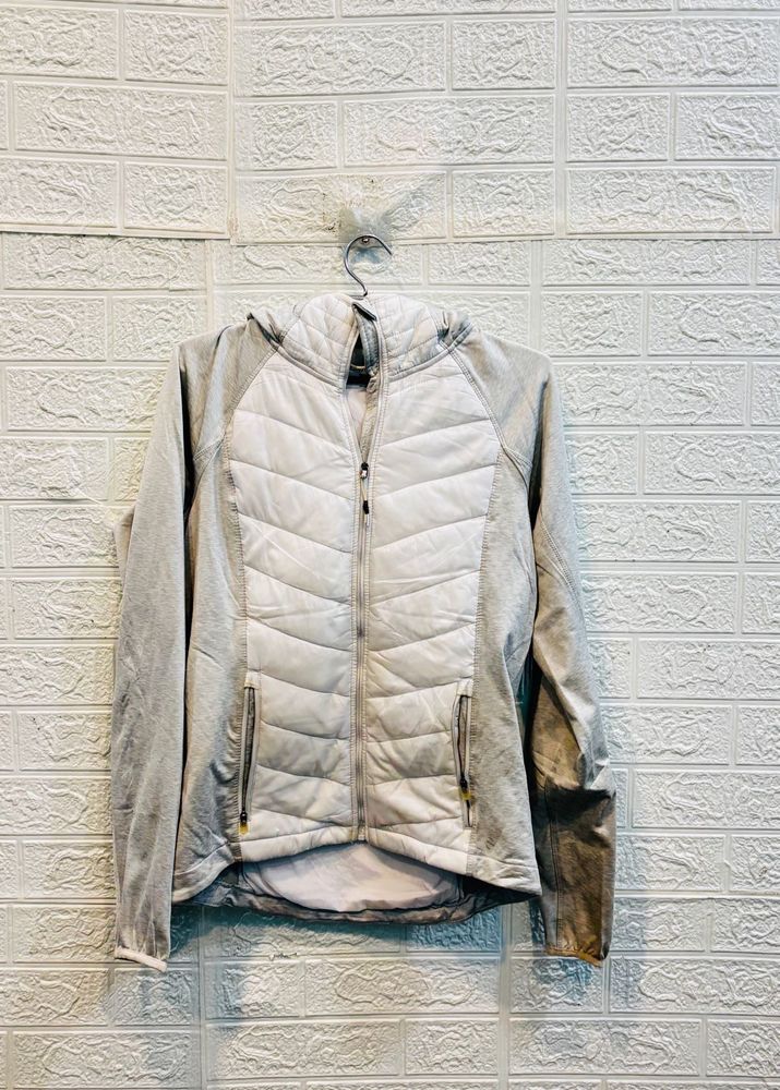 🇦🇺 H&amp;M Imported Sports Jacket