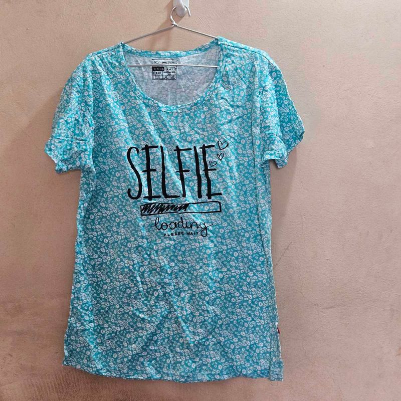 Selfie Loading T-Shirt