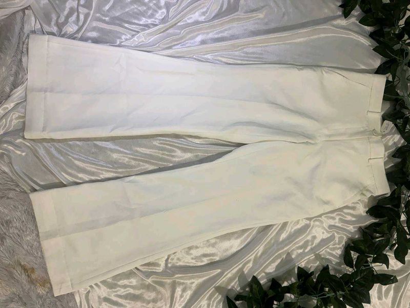 costimise White Flared Pants