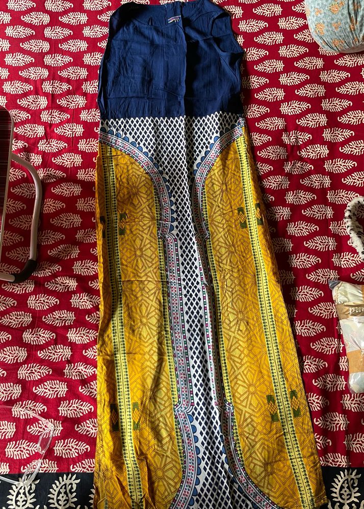 Akiriti Long Bodycon Dress