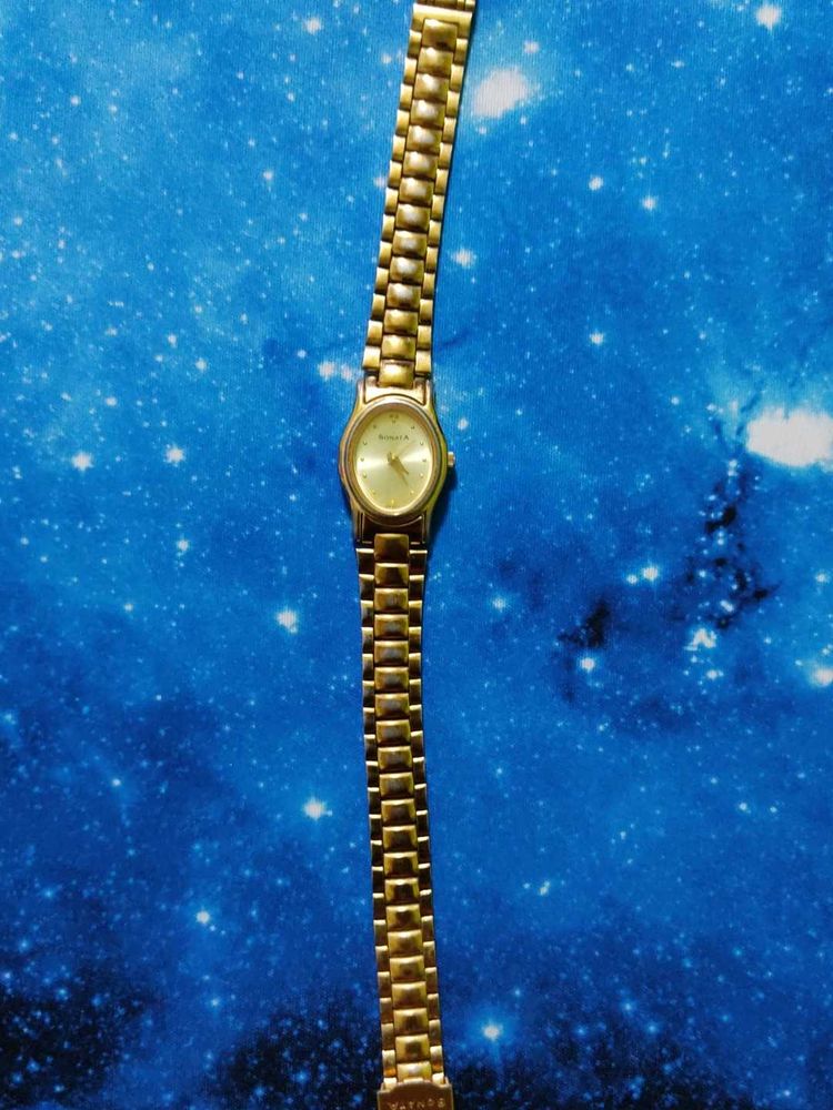 Vintage Gold-Tone Watch From Sonata