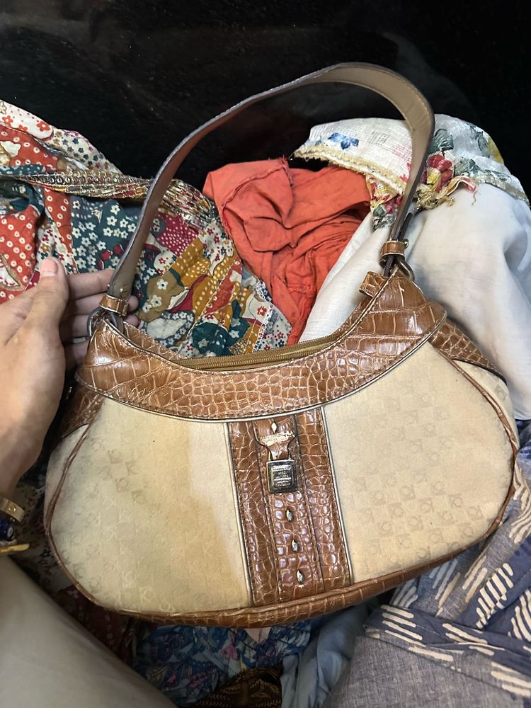Vintage Classic Leather Bag