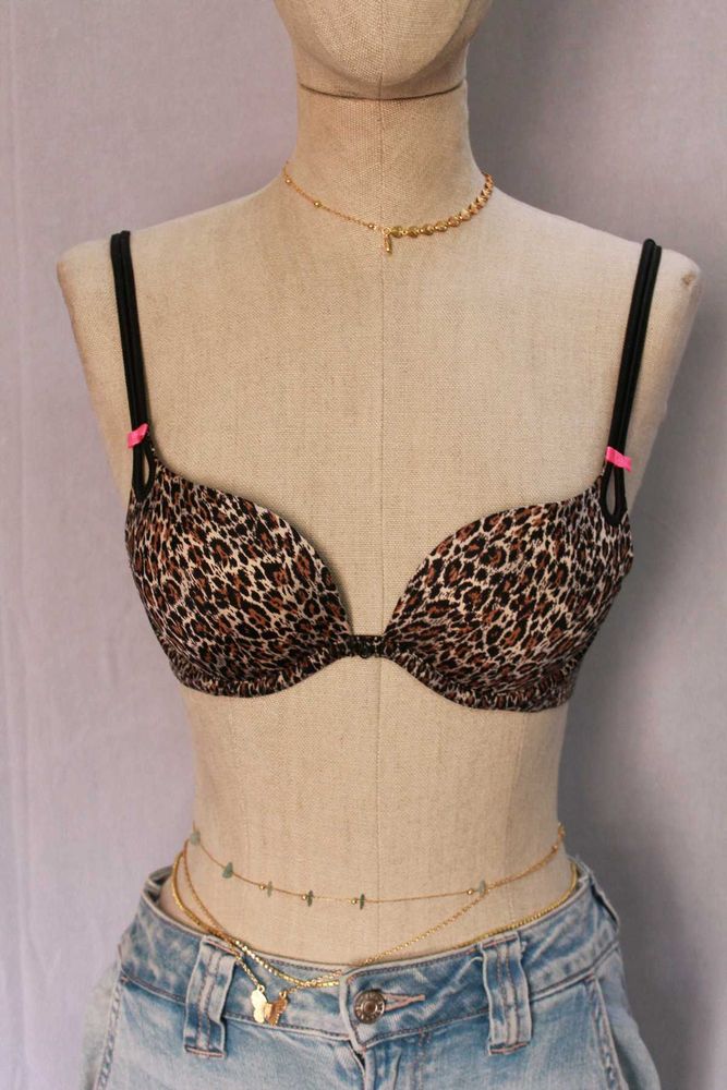 Victoria&#39;s Secret Leopard Print Bra
