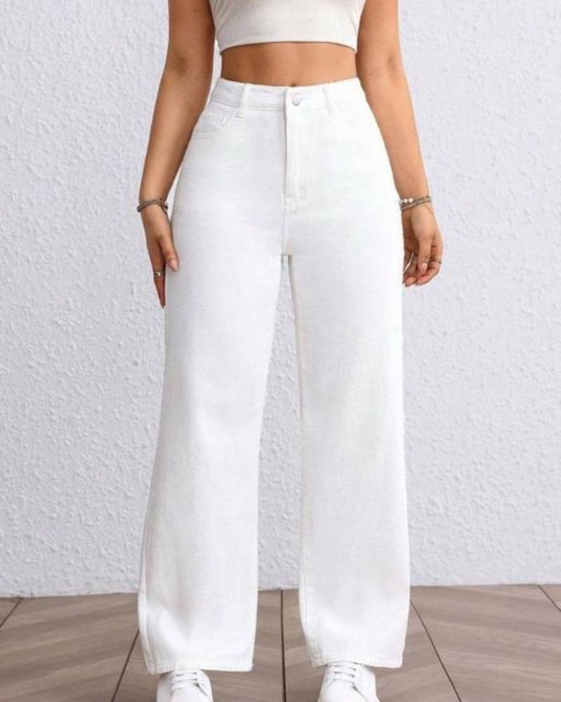 White straight jeans