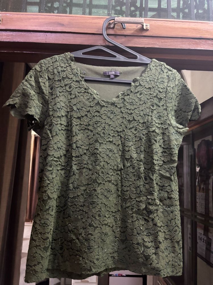 Elegant Olive Green Lace Overlay Top – Size 12 (CO