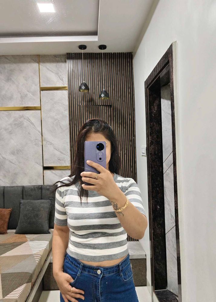 Beautiful Ribbed Top