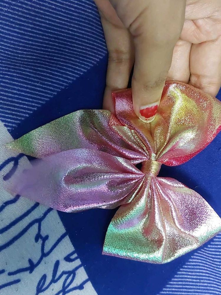 Shimmering Bow Never Used