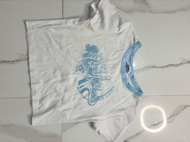 Graphic Tee - Casual Style