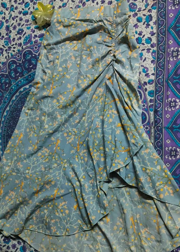 Floral Print ruffle midi skirt 🩵