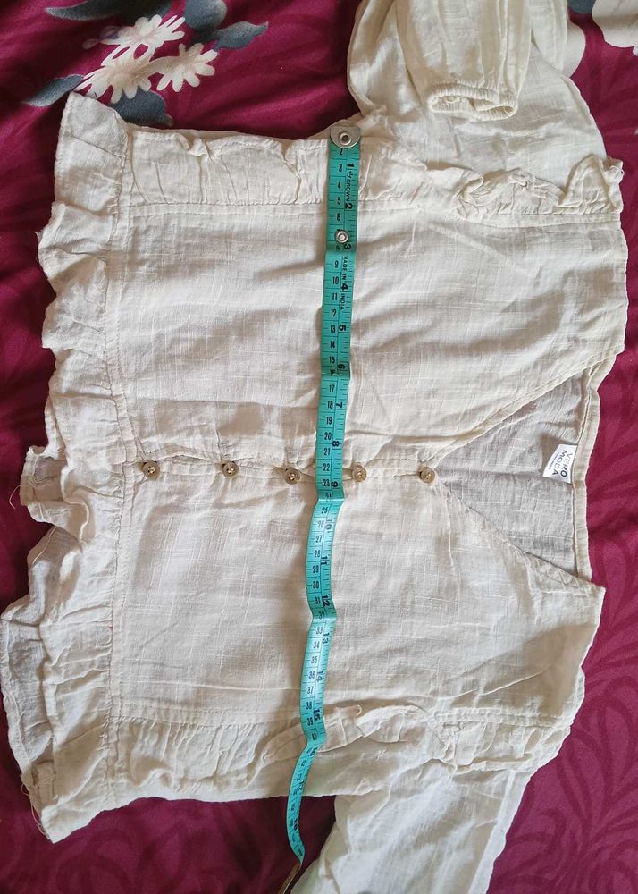 Vintage-Style Ruffled Button-Down Top