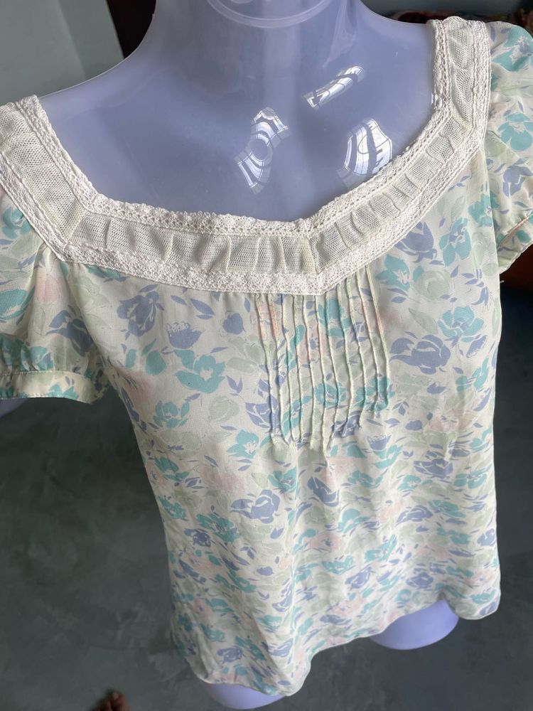 Floral Print Top