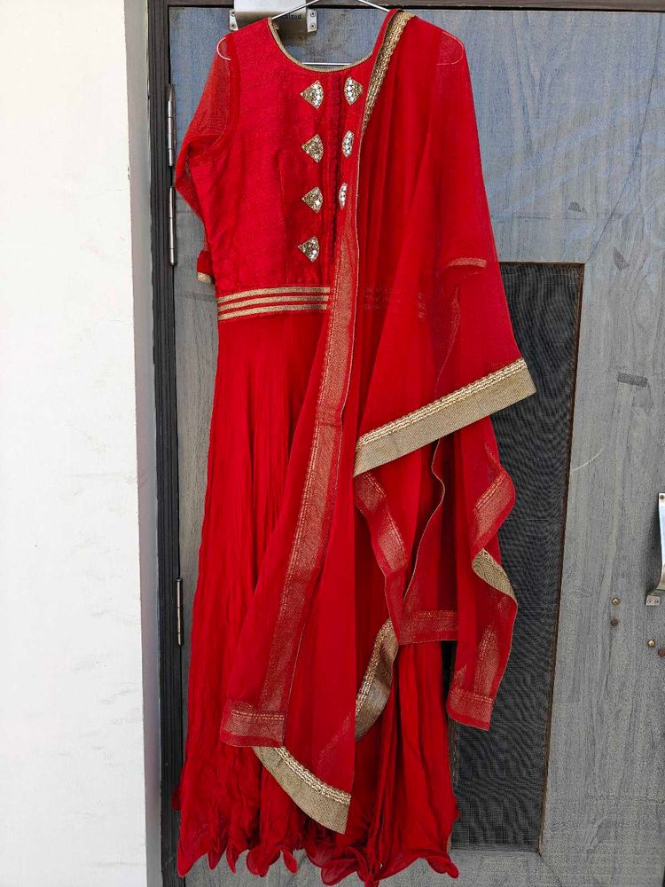 Red Stunning Gown With Duppatta