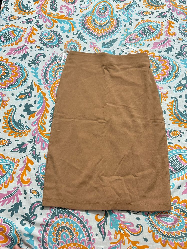Nude bodycon skirt