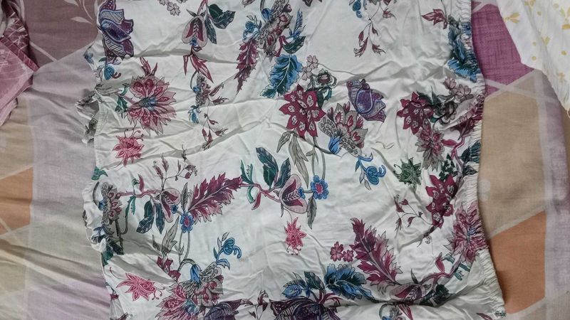 Floral Print Fabric Top