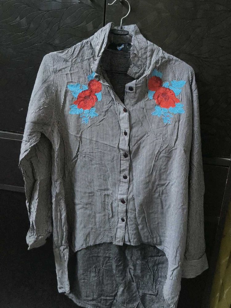 Striped Floral Embroidered Hi-Lo Blouse