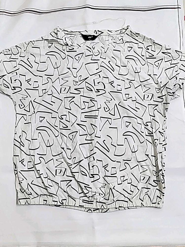 Abstract Print Top