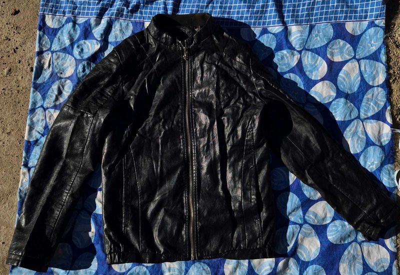 Flaux Leather Jacket - Biker Style Jacke