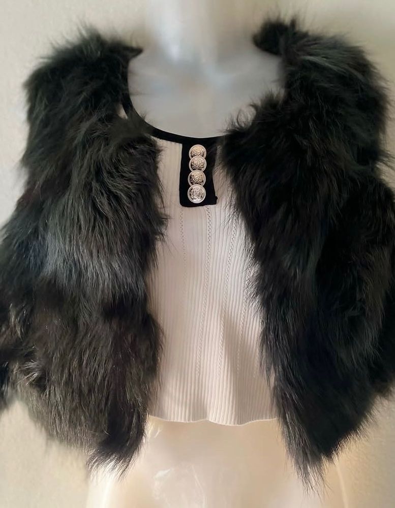 Faux Fur Vest🦋🎀💖