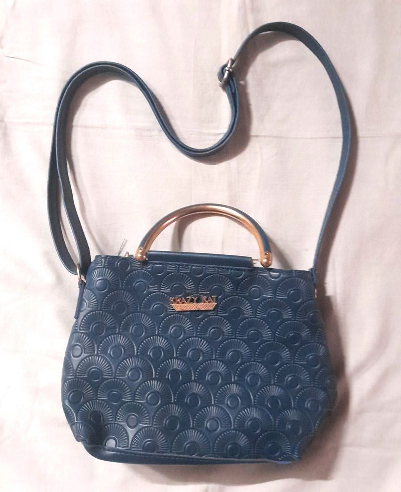 💙👜 New Women&#39;s Slingbag Olive Green Bluish Color