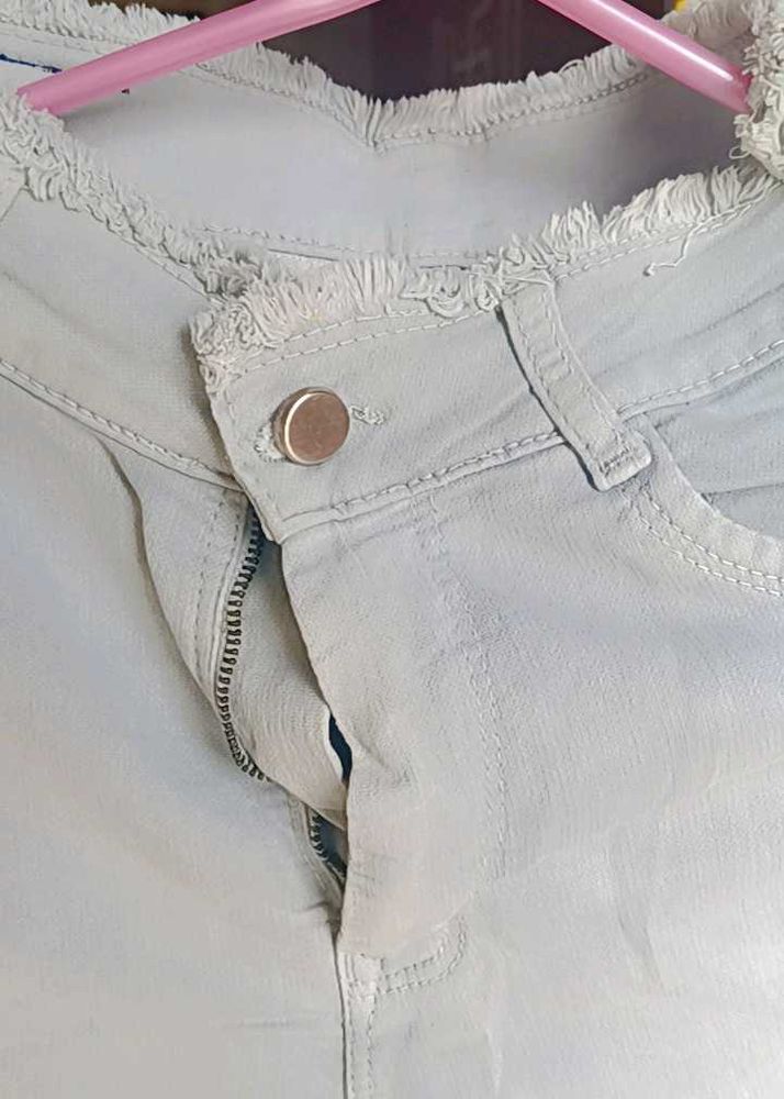 Frayed Hem Denim Shorts