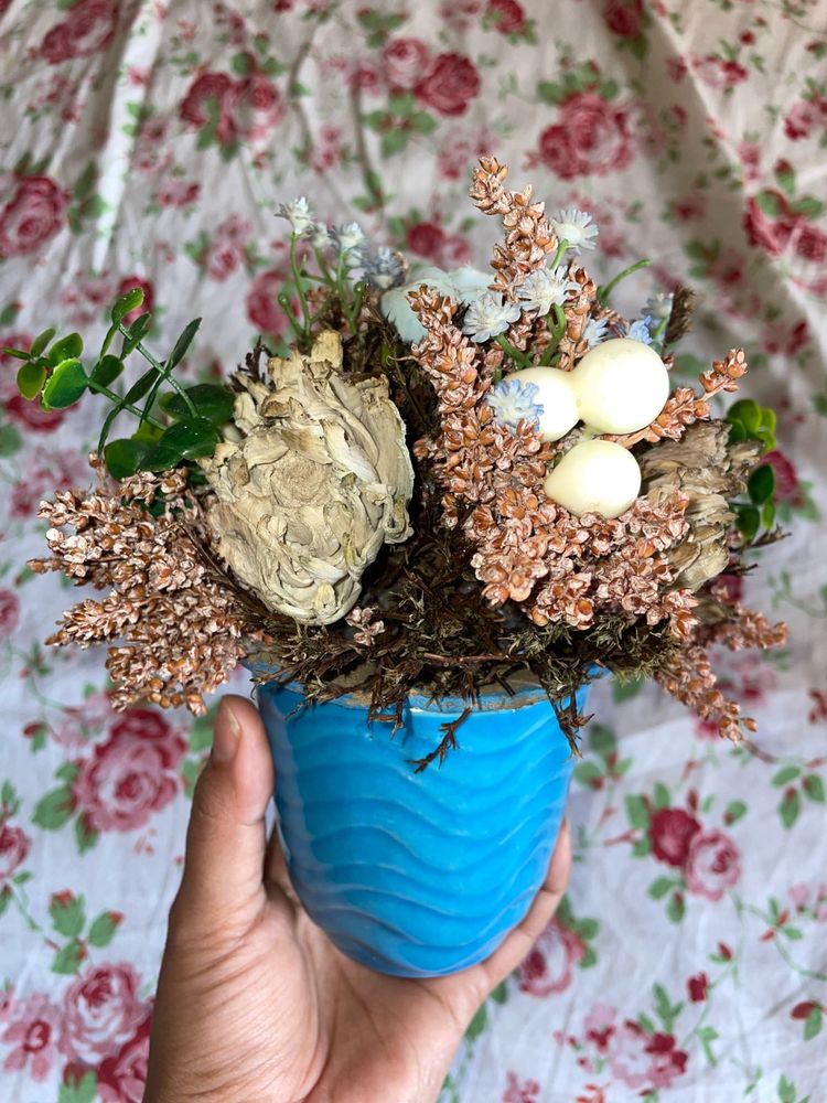 Showpiece Artificial Flower Pot Ceramic
