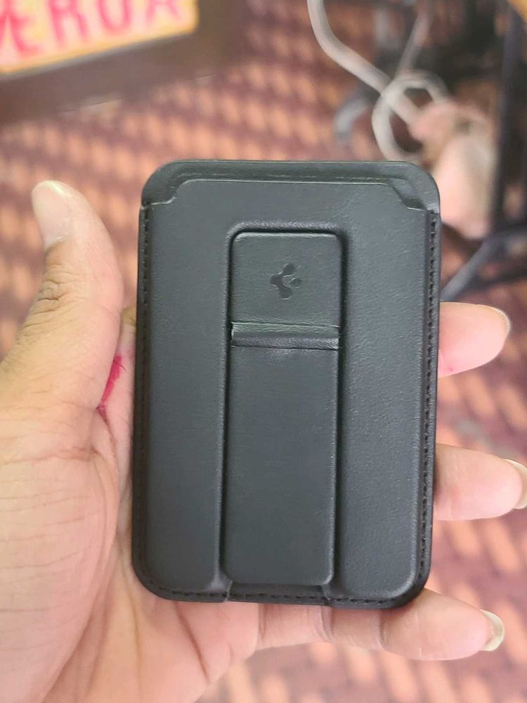 Spigen Smart Fold 2 (MagFit) Magnetic Wallet Card