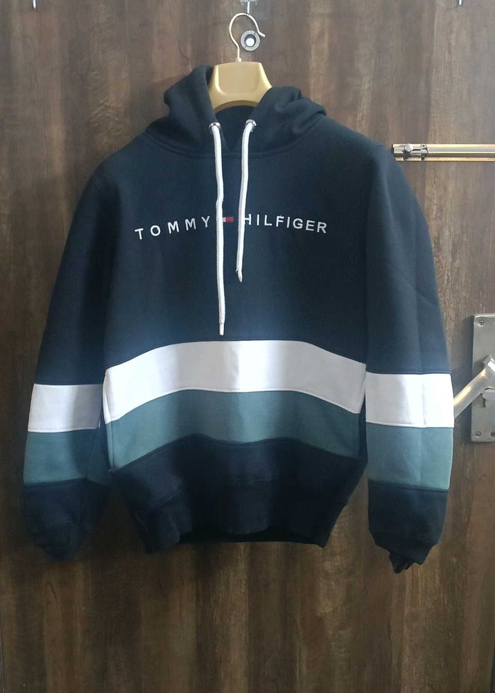NEGOTIABLE : Tommy Hilfiger Striped Hoodie