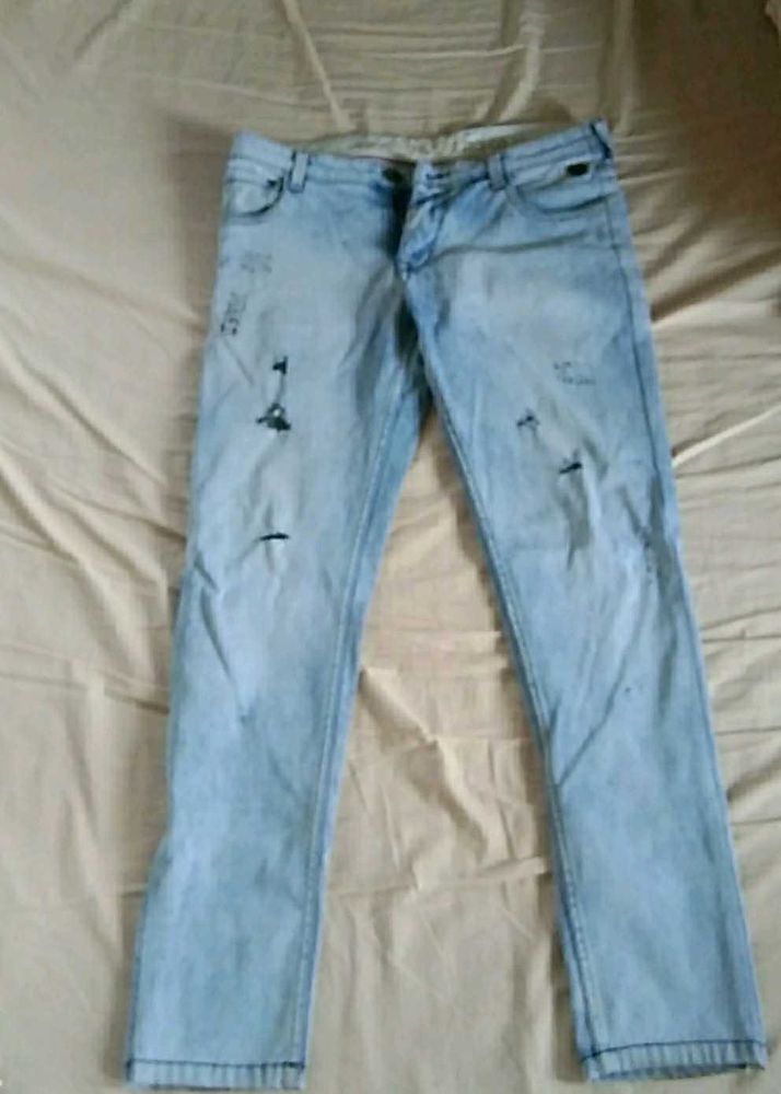 Distressed Light Wash Jeans