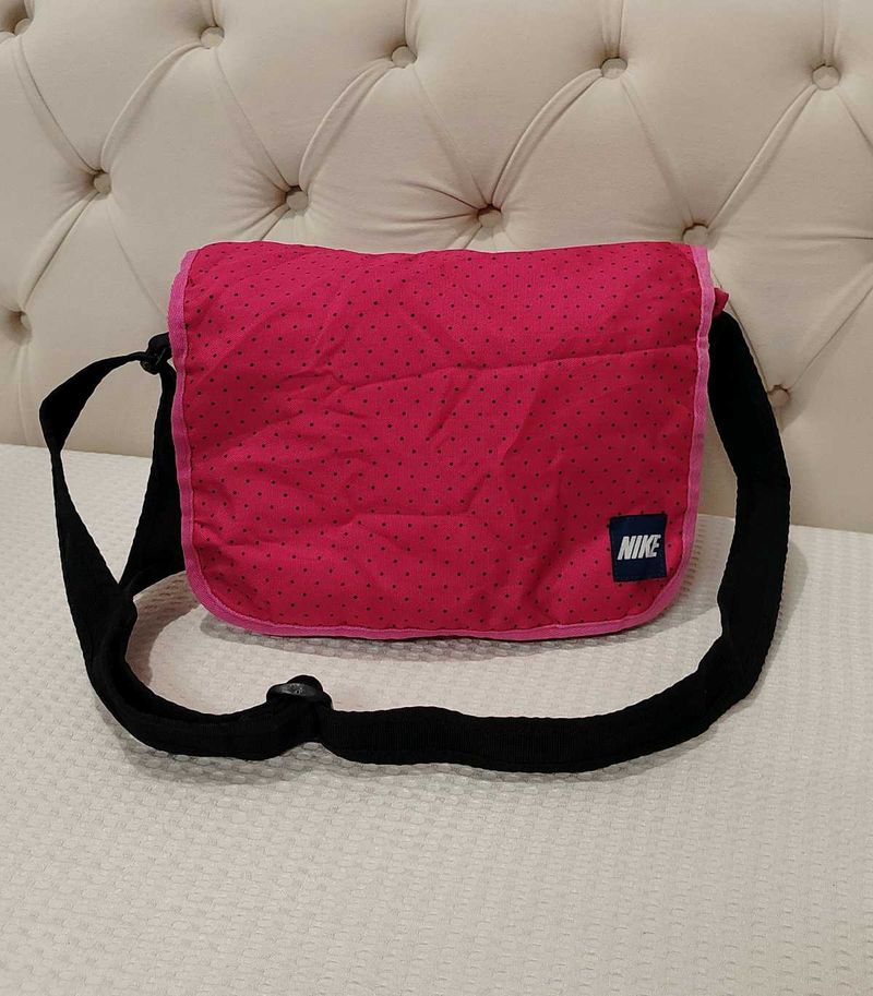 NIKE Messanger Bag