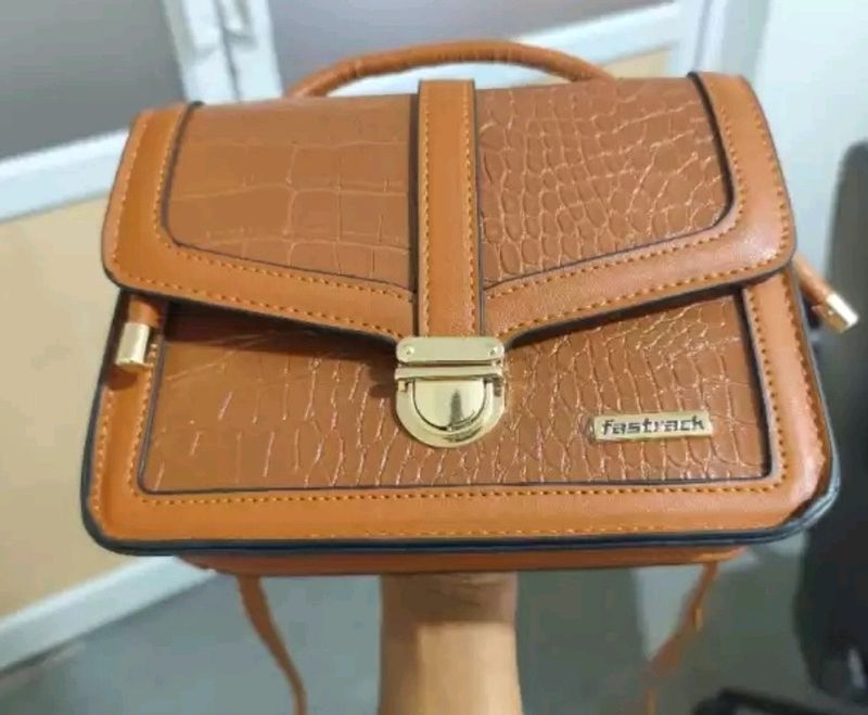 Fastrack Brown Sling Bag 🤎🤎🤎
