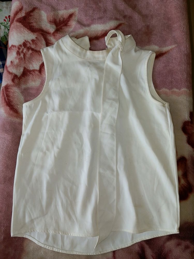 Cute White Top
