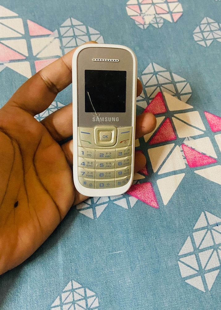 Samsung Guru
