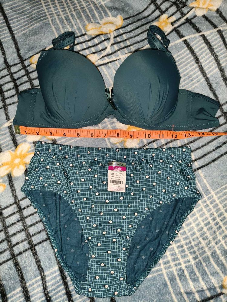 Lingerie Set Teal Bra and Panties