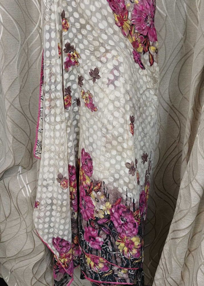 Floral Print Saree