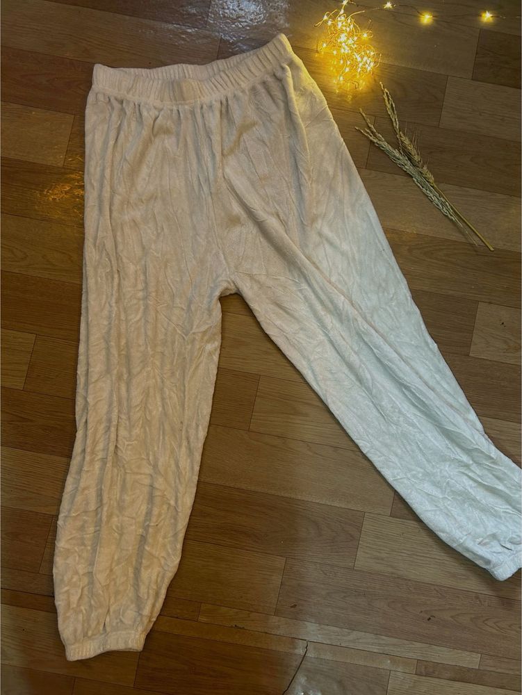 Relaxed Cream Lounge Pants
