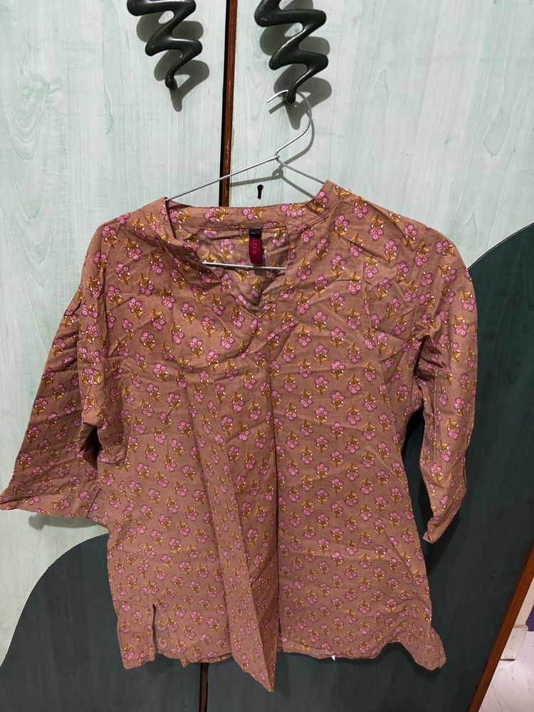 Floral Print Casual Top