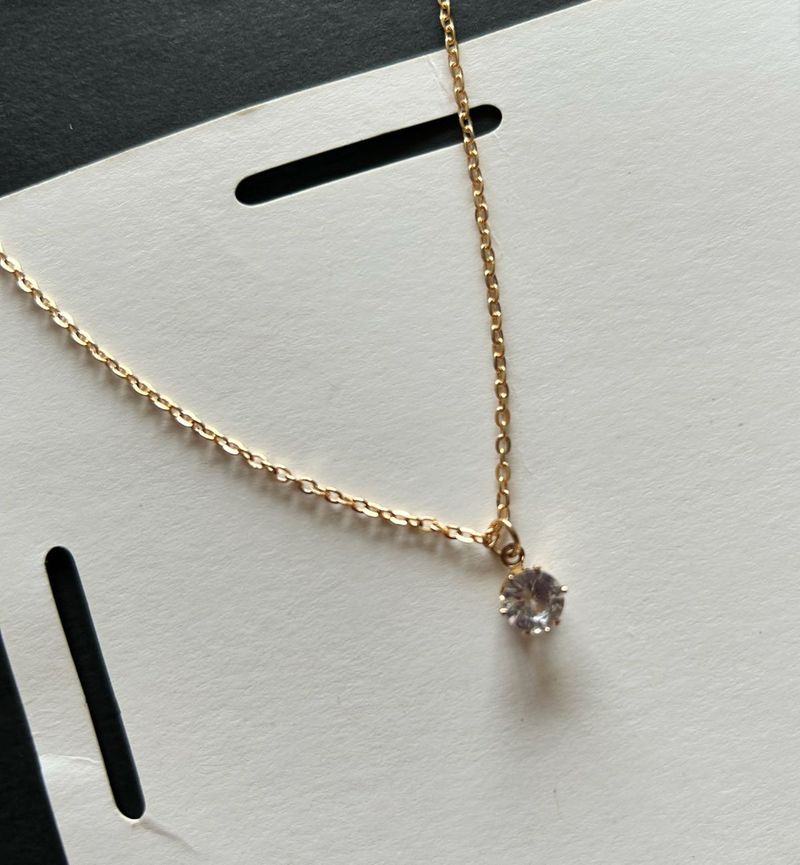 Minimal Gold Solitaire Pendant Necklace